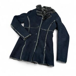 unreal y2k Bebe black and gray faux fur and suede reversible jacket